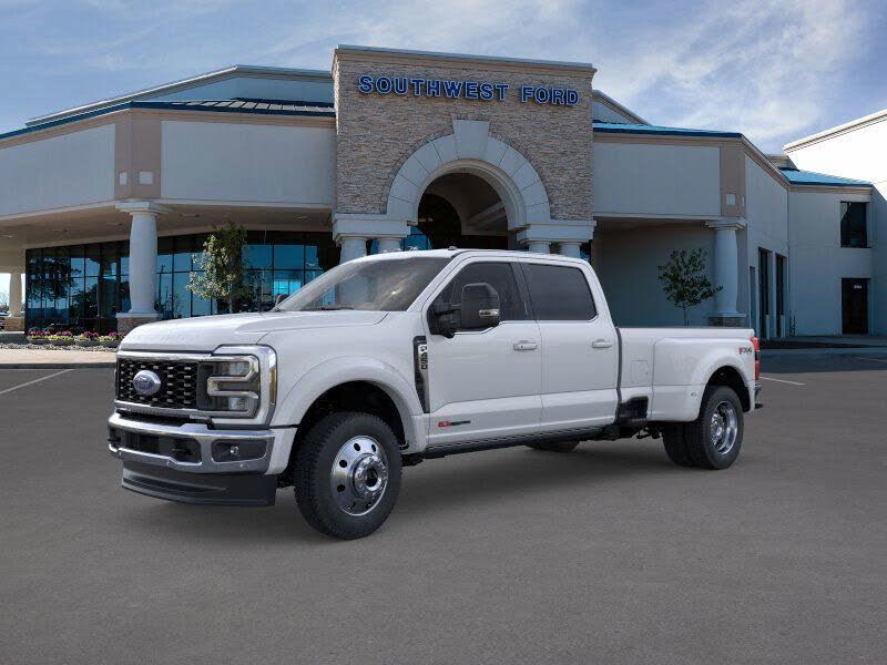 2026 Ford F-450 Super Duty Lariat Crew Cab LB DRW 4WD