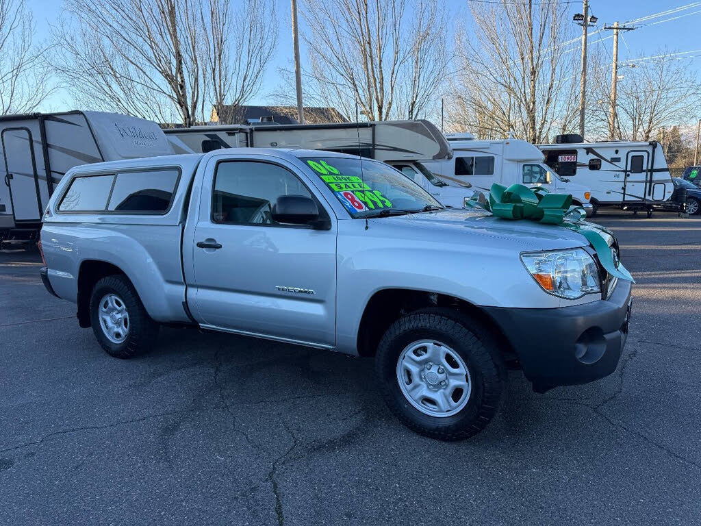 2006 Toyota Tacoma 2dr Regular Cab SB with manual