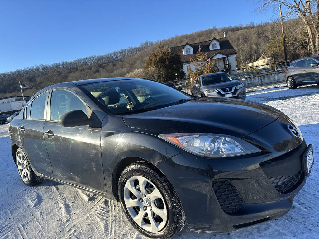 2012 Mazda MAZDA3 i Sport w/ R Production