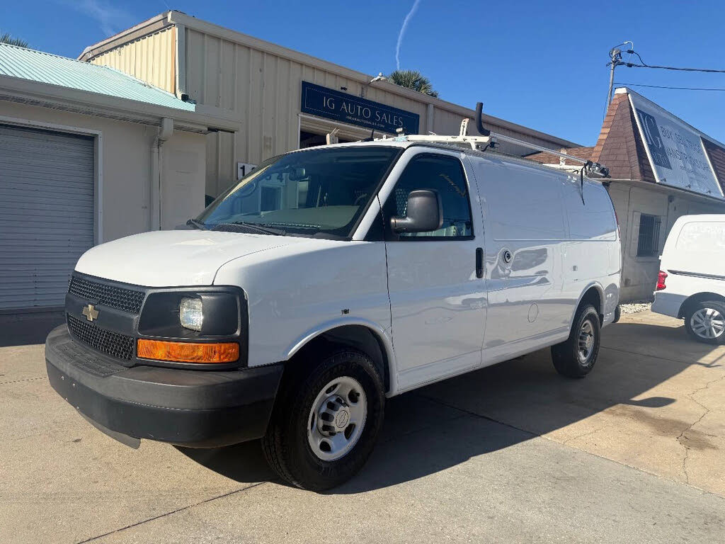 2015 Chevrolet Express Cargo 2500 RWD