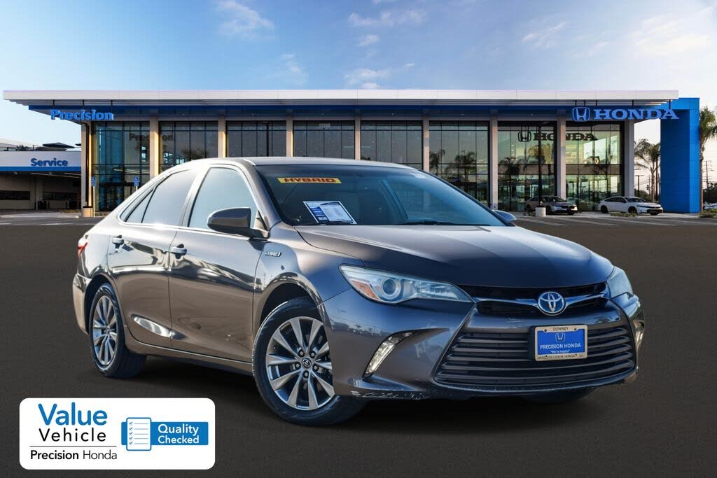 2015 Toyota Camry Hybrid LE FWD