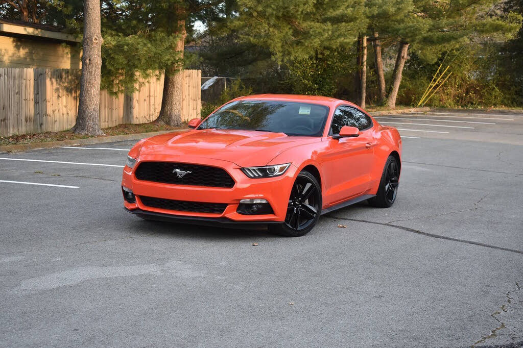 2016 Ford Mustang EcoBoost Premium Coupe RWD