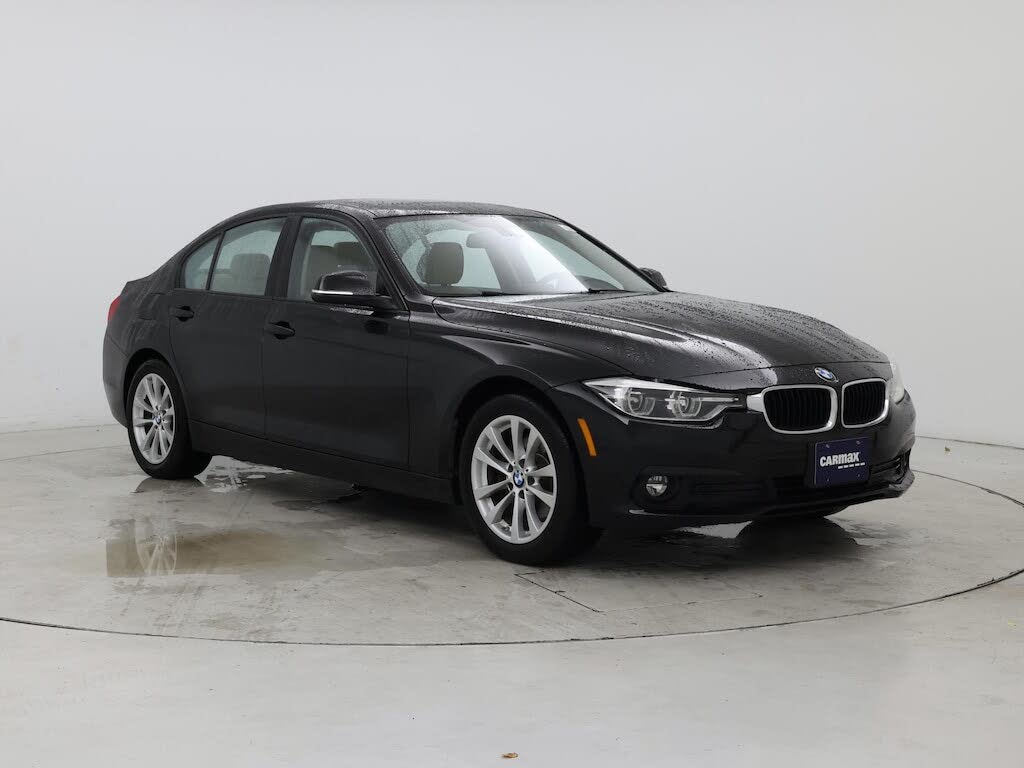 2018 BMW 3 Series 320i Sedan RWD