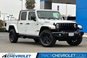 Jeep Gladiator Sport Crew Cab 4WD