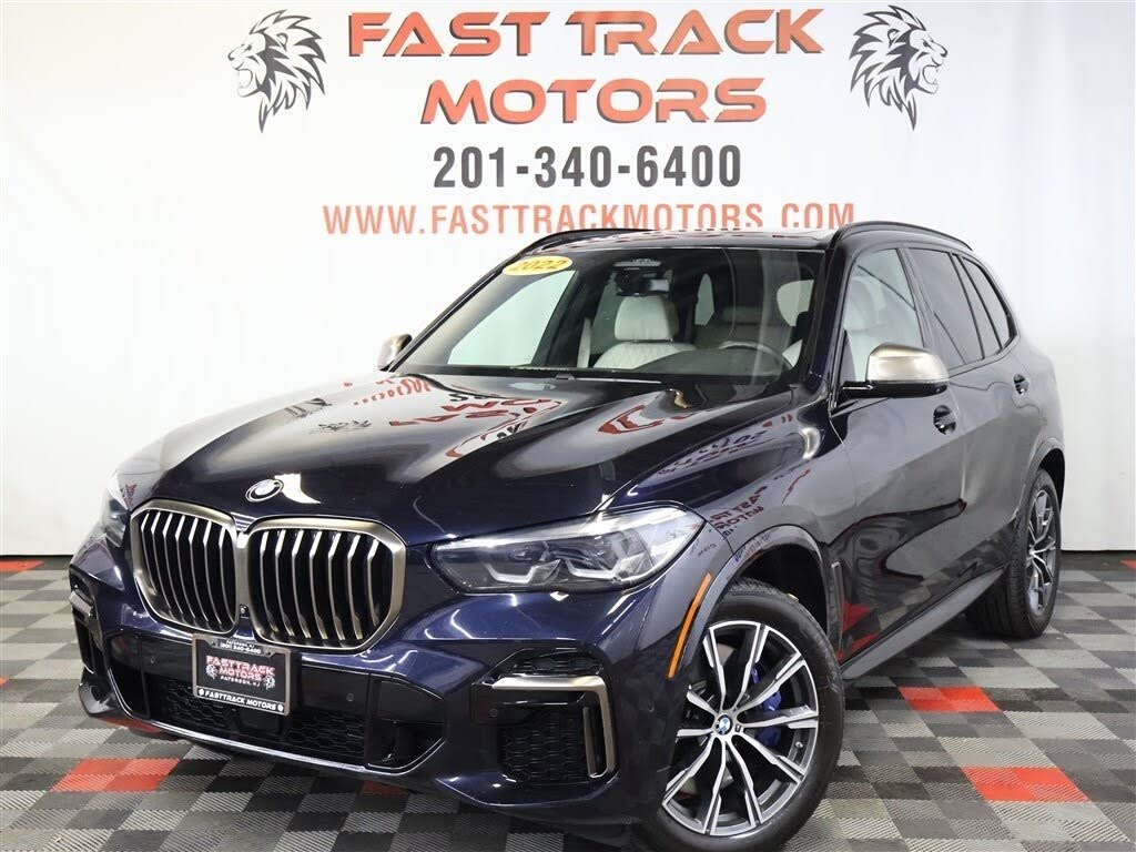 2022 BMW X5 M50i xDrive AWD