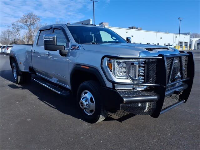2022 GMC Sierra 3500HD Denali Crew Cab 4WD