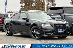 Chrysler 300 S V8 RWD