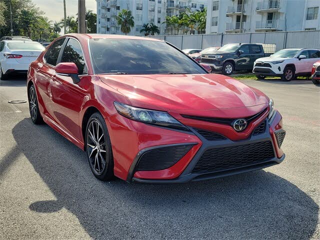 2023 Toyota Camry SE FWD