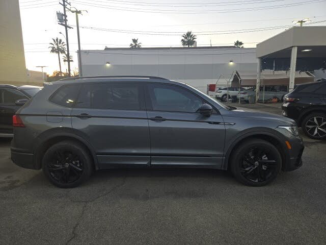 2023 Volkswagen Tiguan SE R-Line Black FWD