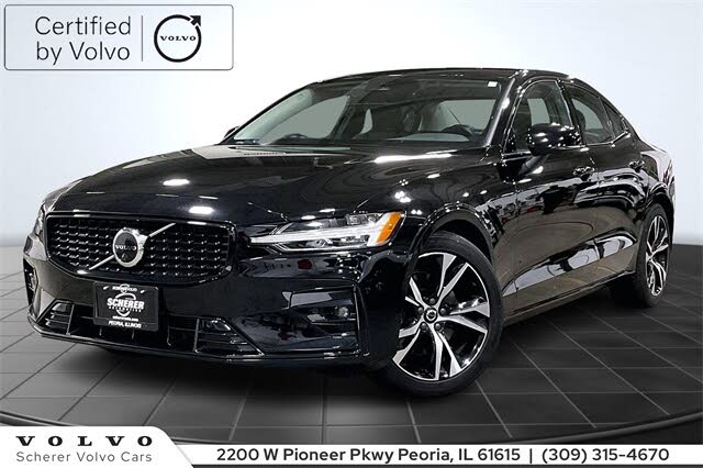 2023 Volvo S60 B5 Plus Dark Theme AWD