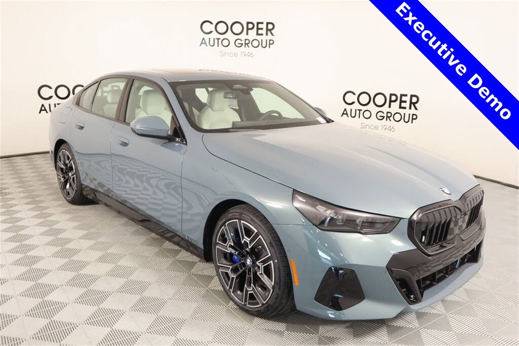 2025 BMW 5 Series 530i xDrive