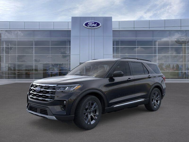 2025 Ford Explorer Active AWD