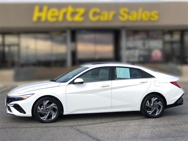2025 Hyundai Elantra SEL Convenience FWD