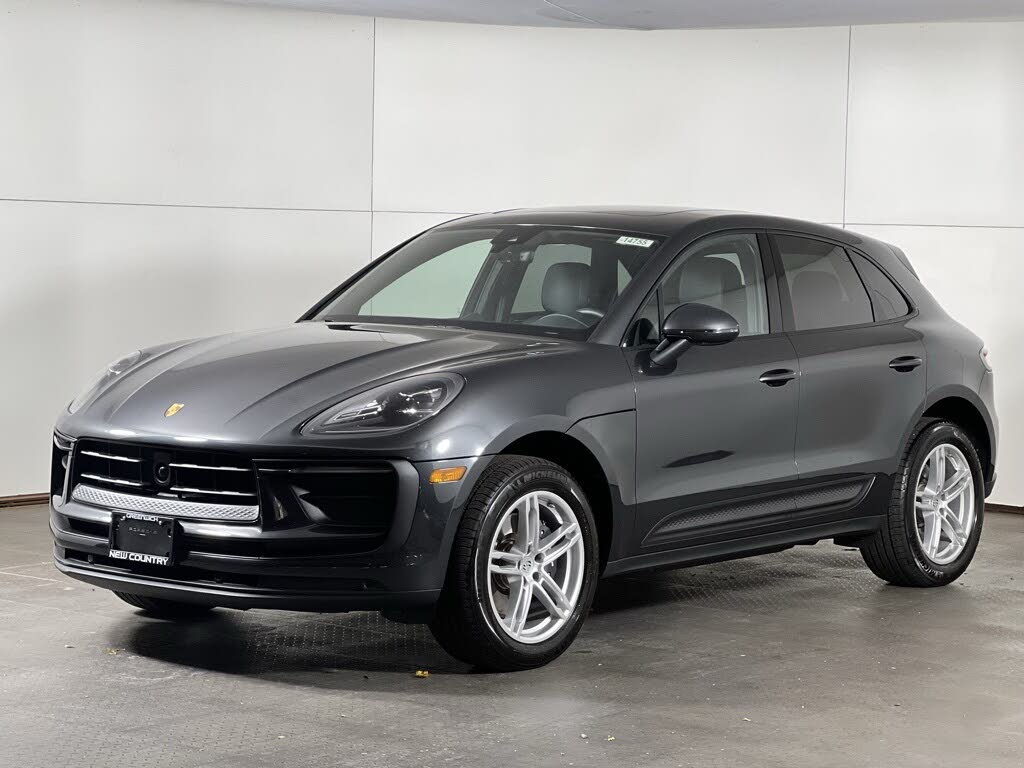 2025 Porsche Macan