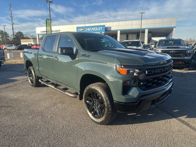 2026 Chevrolet Silverado 1500 Custom Trail Boss Crew Cab 4WD