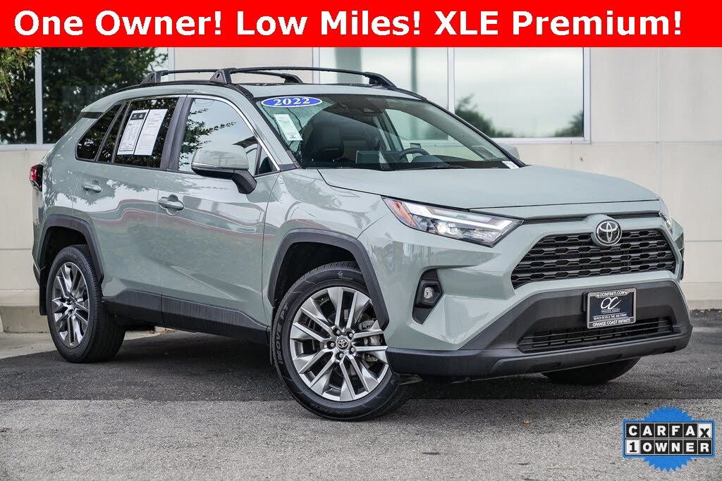2022 Toyota RAV4 XLE Premium FWD