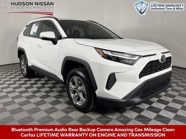 2024 Toyota RAV4 XLE FWD