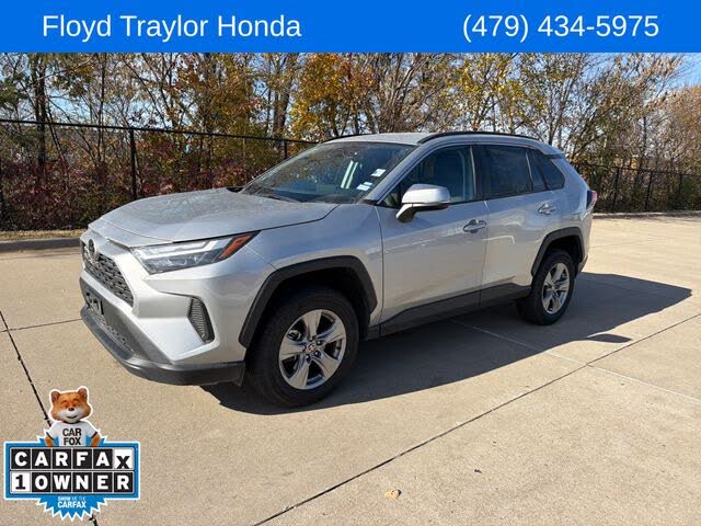 2024 Toyota RAV4 XLE FWD