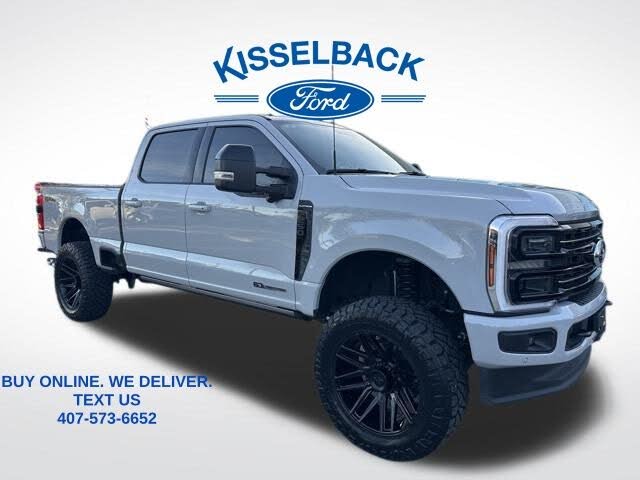 2025 Ford F-250 Super Duty Platinum Crew Cab 4WD