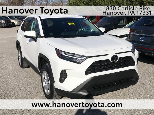 2025 Toyota RAV4 LE FWD