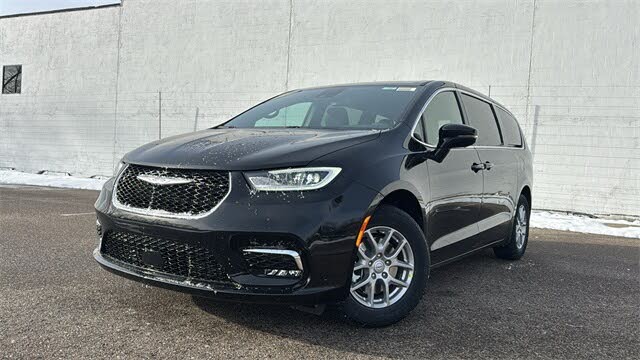 2026 Chrysler Pacifica Select FWD