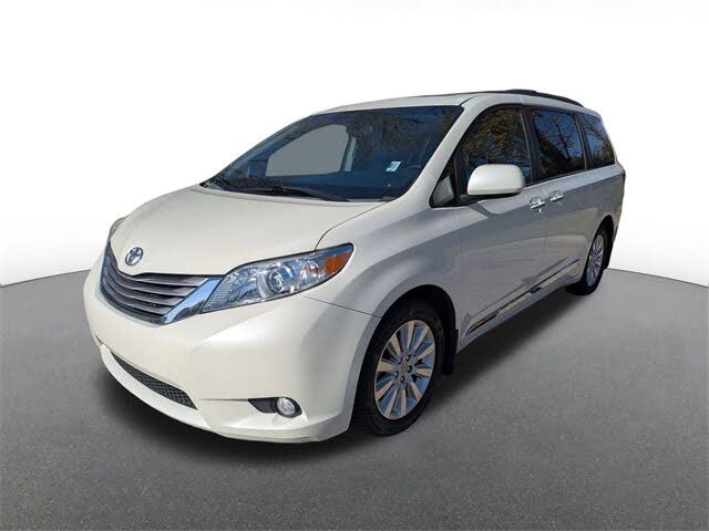 2015 Toyota Sienna XLE 7-Passenger AWD