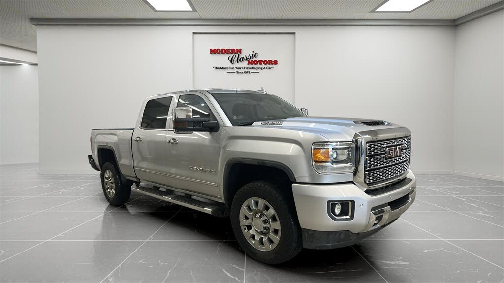 2018 GMC Sierra 2500HD Denali Crew Cab SB 4WD