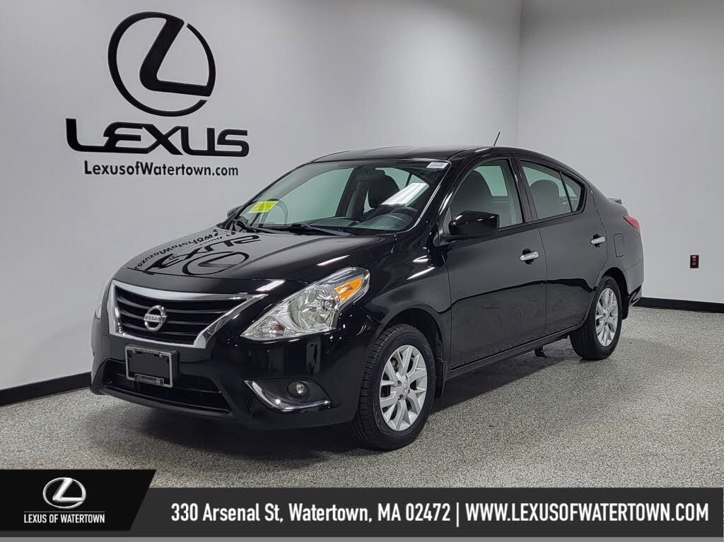 2019 Nissan Versa SV FWD