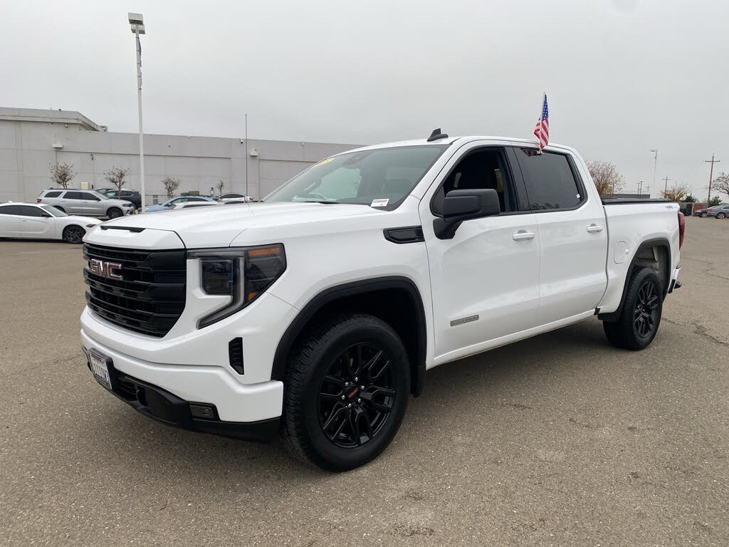 2023 GMC Sierra 1500 Elevation Crew Cab 4WD