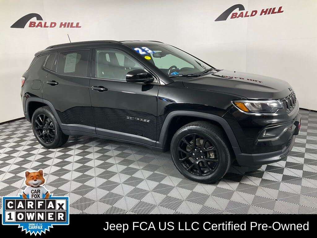 2023 Jeep Compass Altitude 4WD