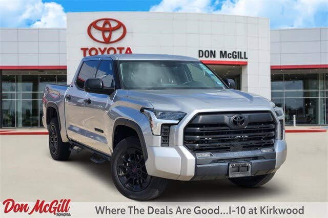 2023 Toyota Tundra SR5 CrewMax Cab 4WD