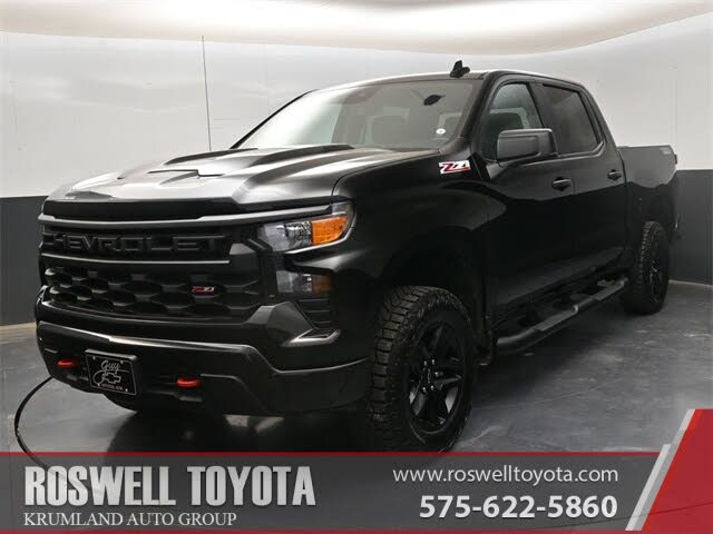 2024 Chevrolet Silverado 1500 Custom Trail Boss Crew Cab 4WD
