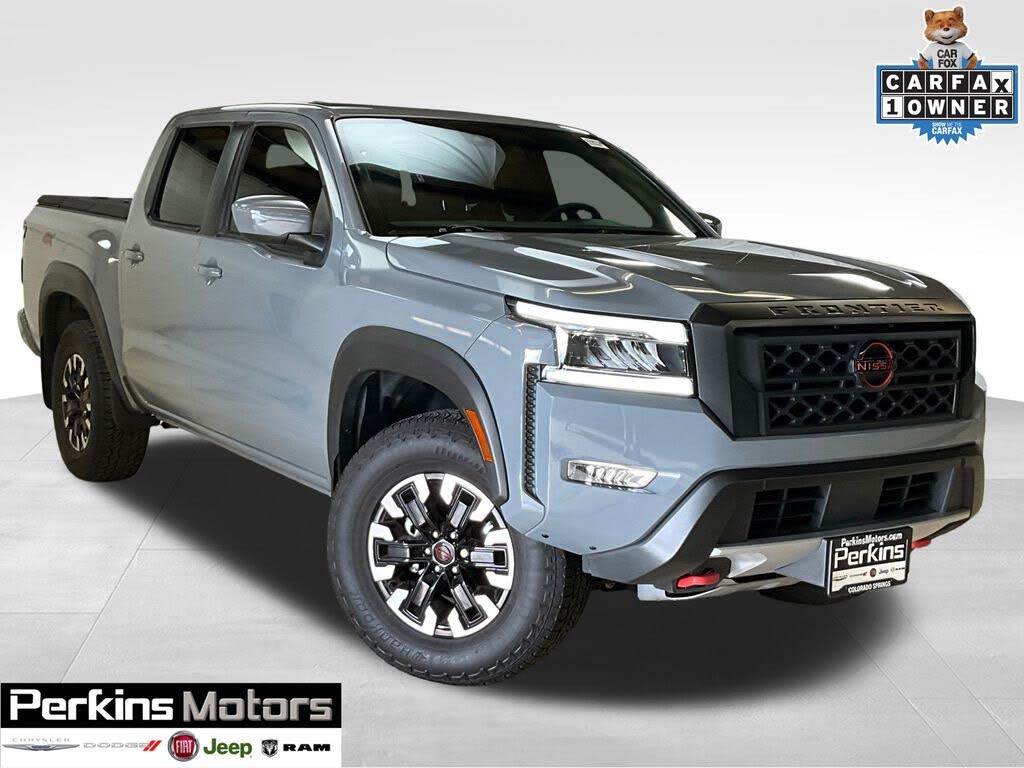 2024 Nissan Frontier PRO-4X Crew Cab 4WD