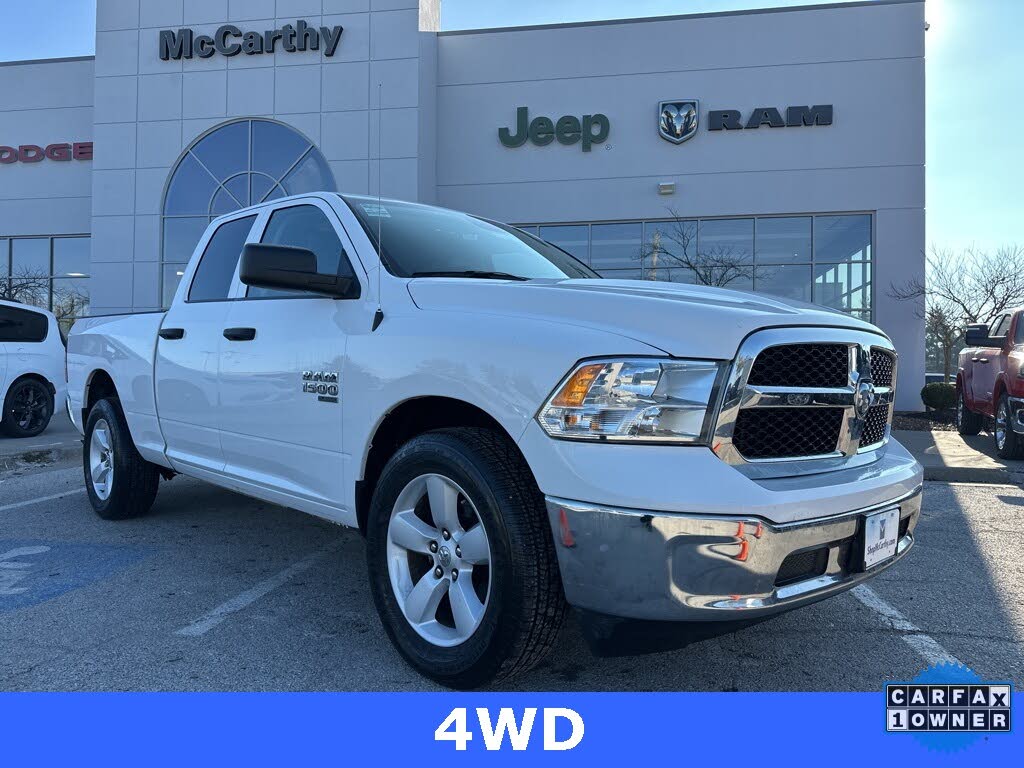 2024 RAM 1500 Classic SLT Quad Cab 4WD