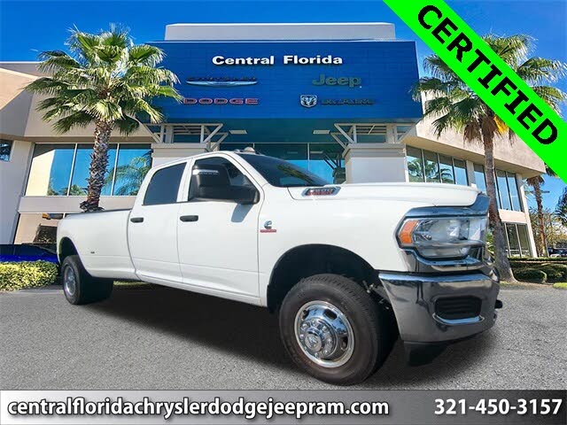 2024 RAM 3500 Tradesman Crew Cab LB DRW 4WD
