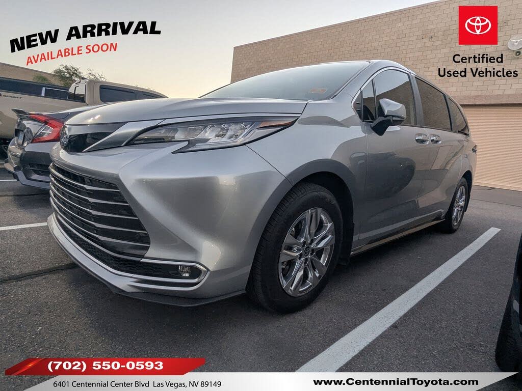 2024 Toyota Sienna Limited 7-Passenger FWD