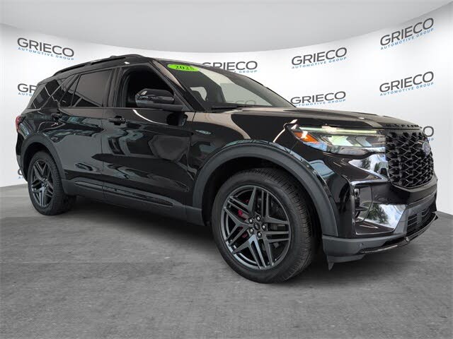 2025 Ford Explorer ST RWD