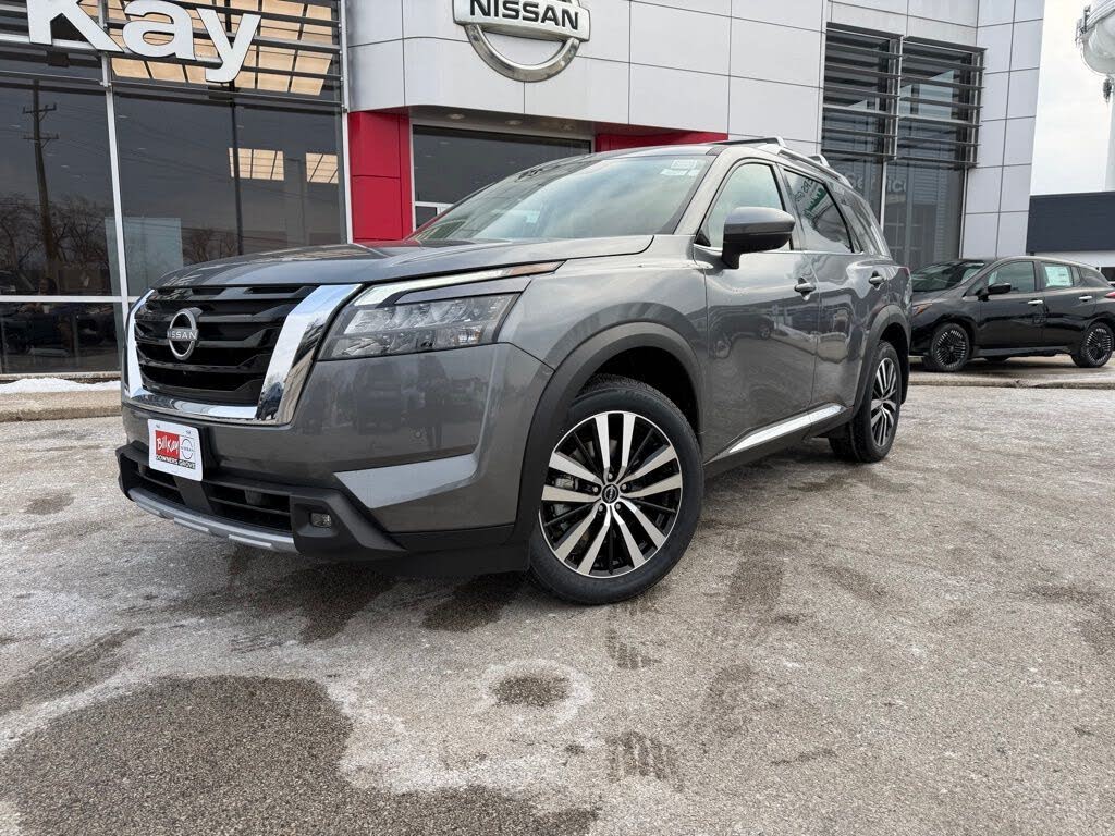2025 Nissan Pathfinder Platinum 4WD