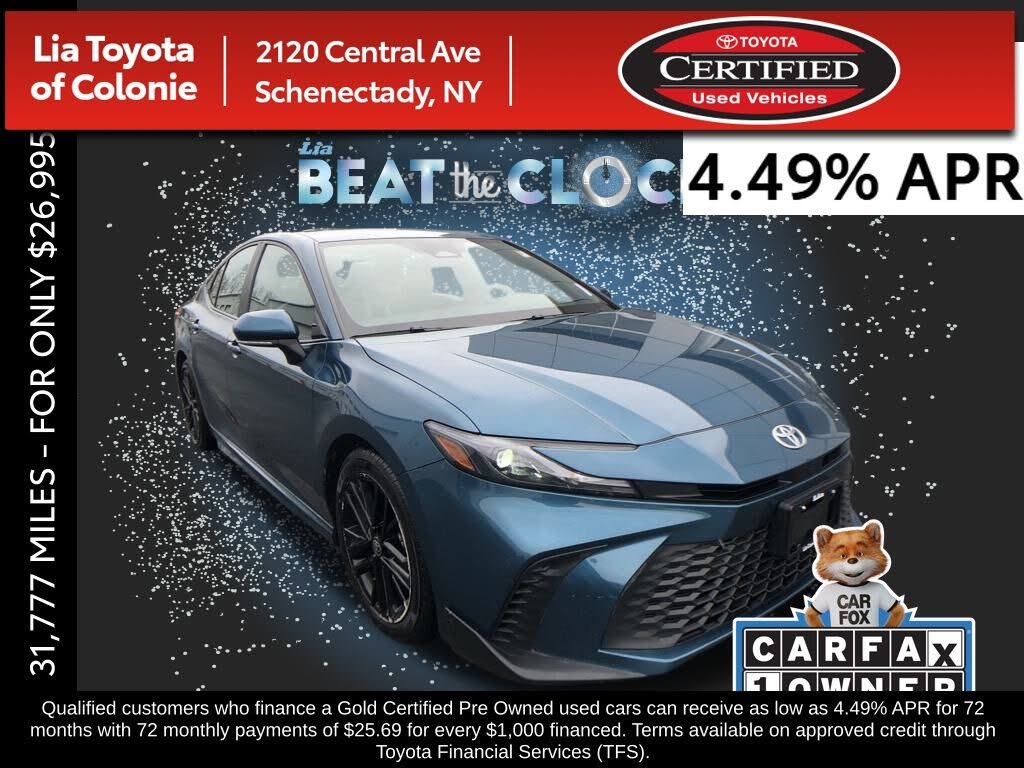 2025 Toyota Camry SE FWD