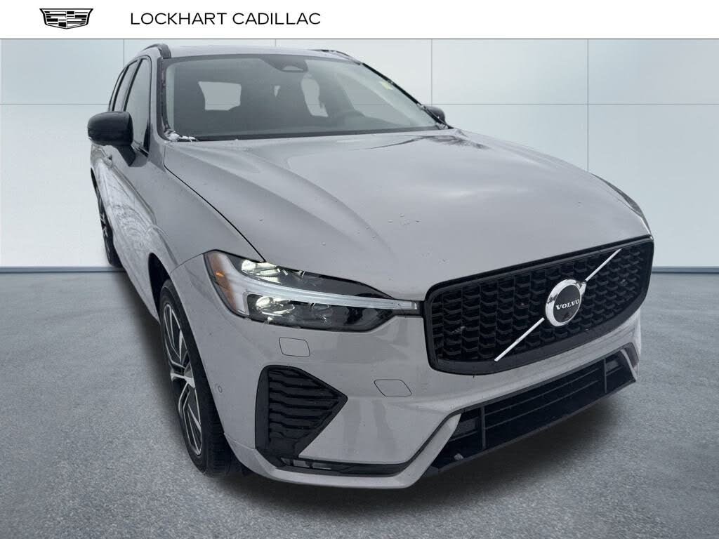 2025 Volvo XC60 B5 Plus Dark Theme AWD