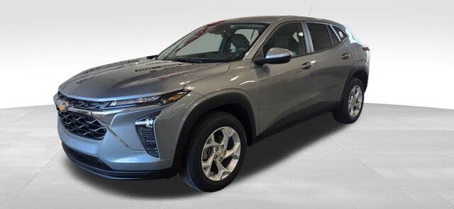 2026 Chevrolet Trax LS FWD