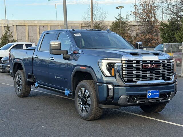 2026 GMC Sierra 2500HD Denali Crew Cab 4WD