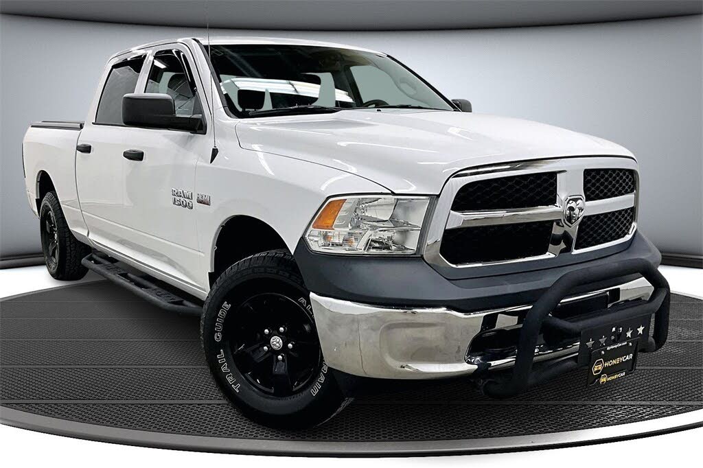 2017 RAM 1500 Tradesman Crew Cab 4WD