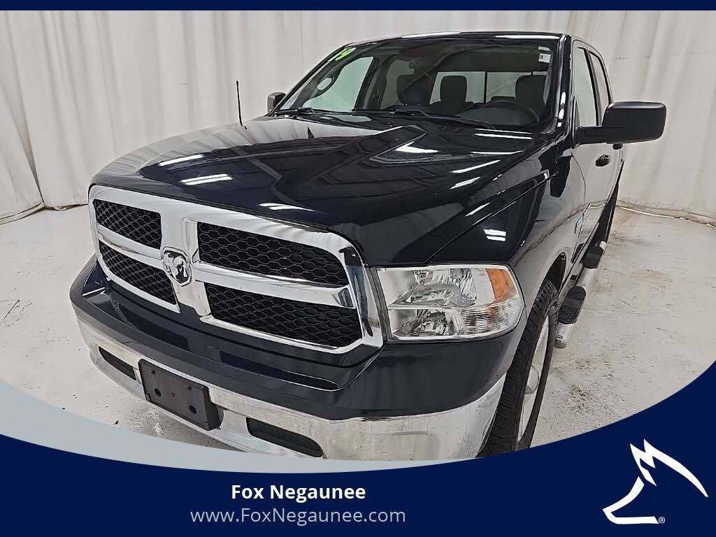 2019 RAM 1500 Classic SLT Crew Cab 4WD