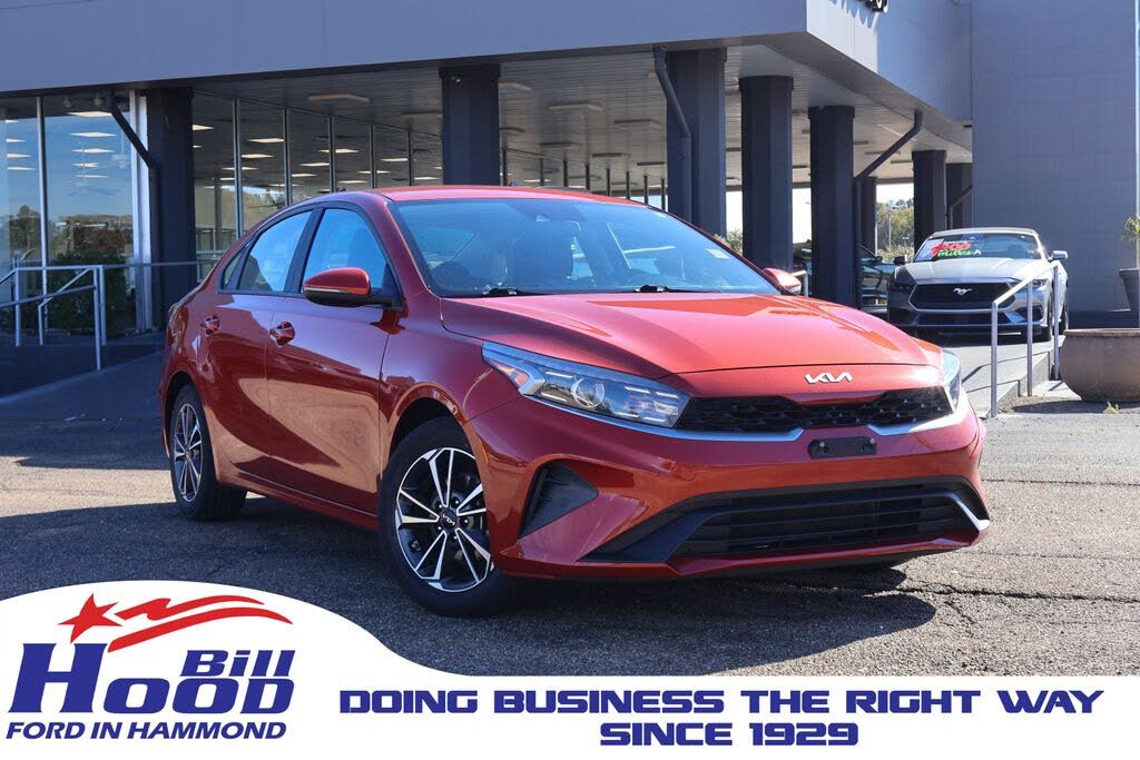 2023 Kia Forte LXS FWD