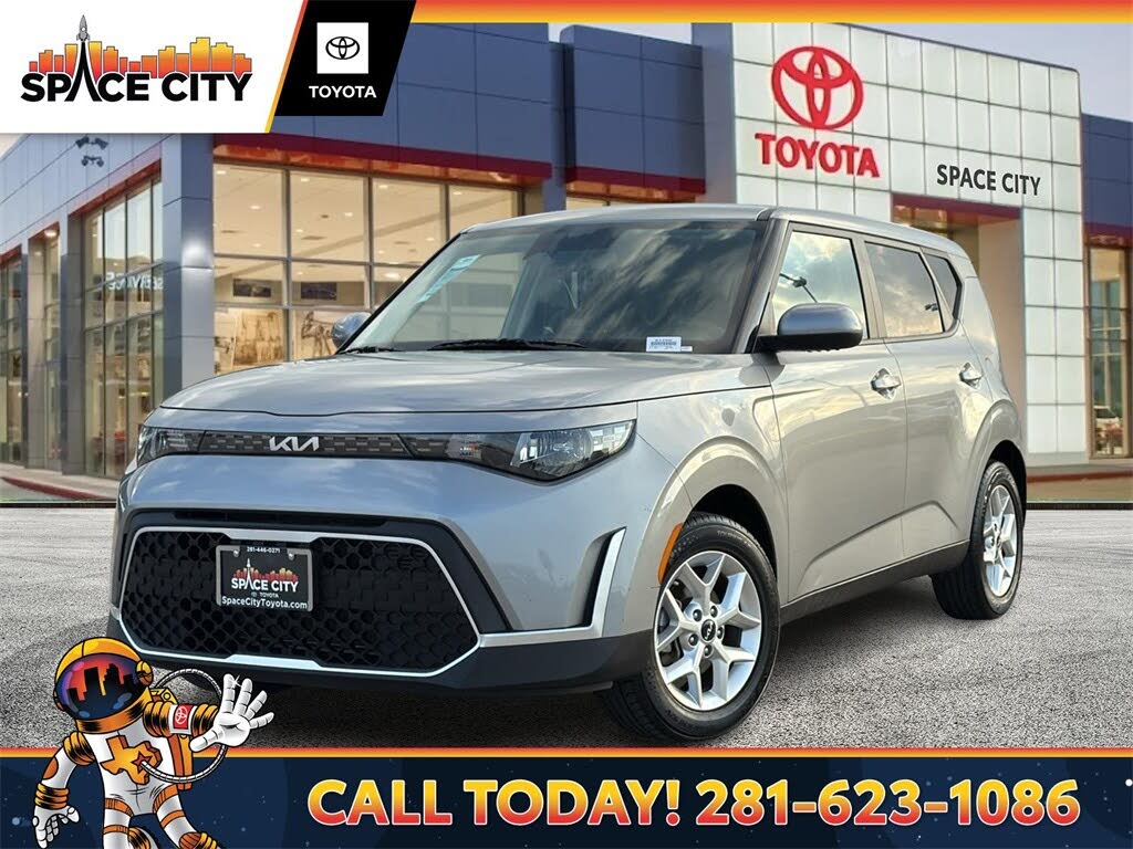 2023 Kia Soul LX FWD