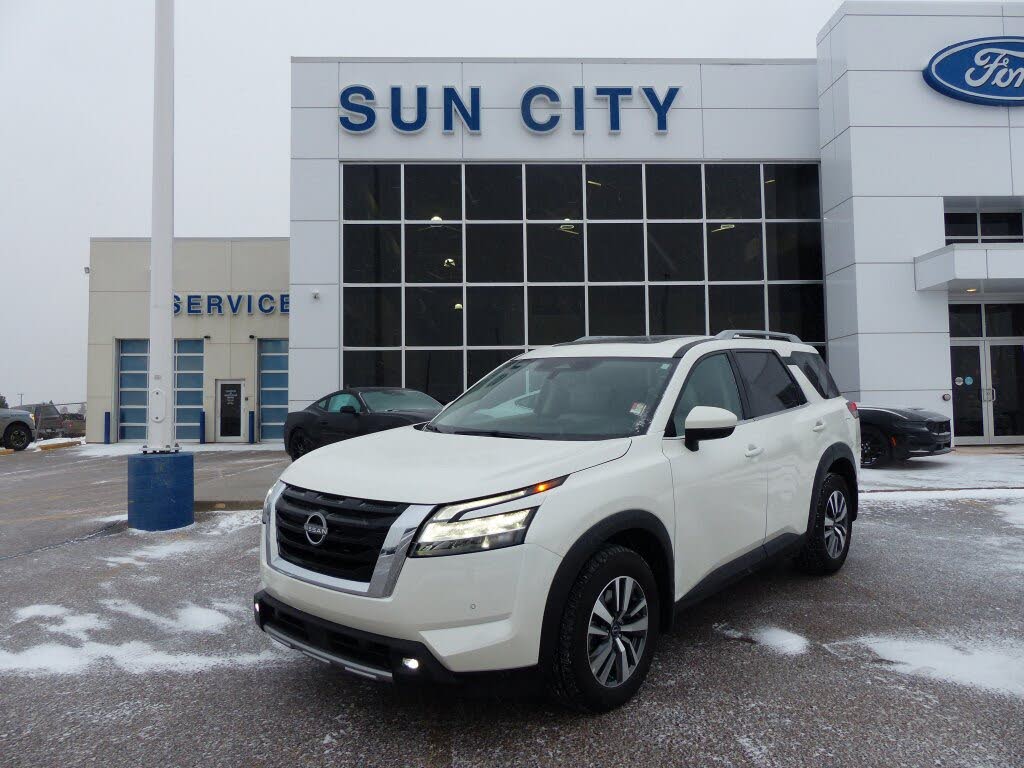 Nissan Pathfinder SL 4WD 2024