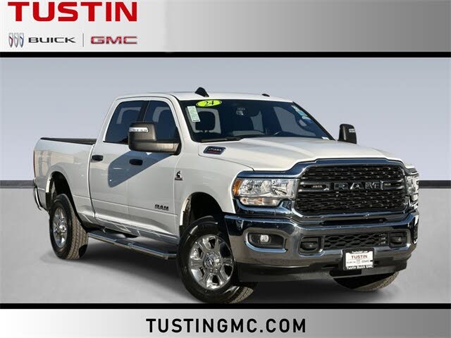 2024 RAM 2500 Big Horn Crew Cab 4WD
