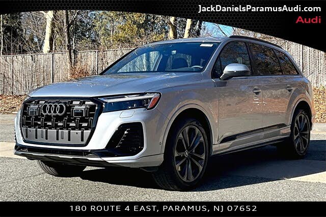 2025 Audi Q7 quattro Premium Plus 55 TFSI