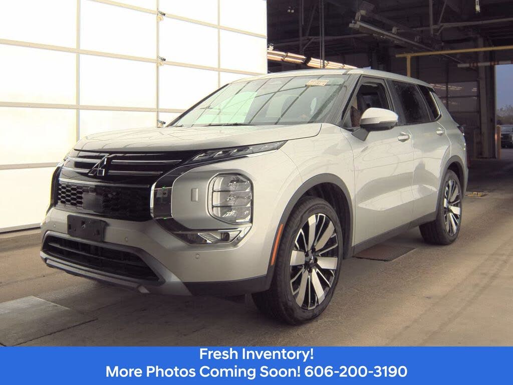 2025 Mitsubishi Outlander